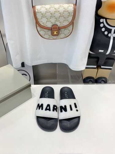 出厂价 Marni 新款拖鞋原版一比一出货 穿出去跟正品0区别所有细节材料全部zp一致 码数:35-40