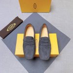 Tods 托德斯豆豆鞋新款男士首选品牌款式新颖时尚独特潮流迎合各种场合不失优雅气质高端大气 牛反绒水染牛皮里防滑耐磨橡胶大底码数38-44