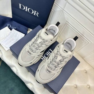 顶级版本Dior B44 Blade 情侣款运动鞋原版一比一复刻由 lewishamilton 设计的生活胶囊系列点缀的 dior B44 Blade 运动鞋以