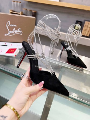 ChristianLouboutin路铂廷 CL红底鞋‖ 全球限量！来自拉斯维加斯的祝福灵感来自拉斯维加斯的炫彩霓虹手工制作，精致工艺收藏级作品绝对吸睛的存在水
