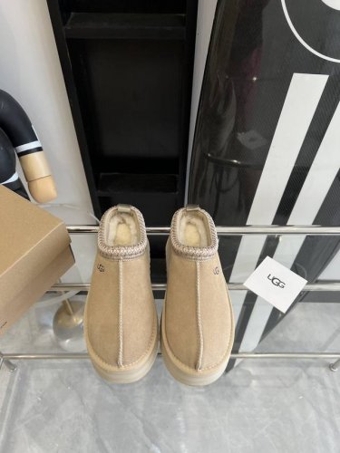 Ugg 24Ss升级厚底民族风皮毛一体 厚底松糕增高百搭款 码数35-40