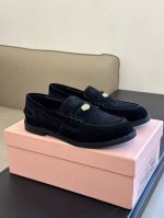顶级品质 miu fw23 new arrival～miu家金币乐福鞋经典色+23秋冬麂皮新色秋冬只做了三个色，鞋型、鞋底、工艺细节都做了升级，打造了一个夏天的