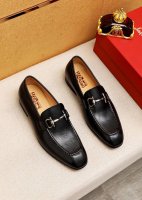 商品商标：Ferragamo 菲拉格慕 休闲皮鞋 正码码数: 38-44 45订制 商品材料：精选 进口头层小牛皮鞋面+经典五金扣，进口水染牛皮内里。强烈立体视