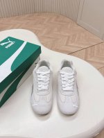 出 Puma Speedcat 系列惊艳亮相巴黎在巴黎举办的彪马“Mostro House”活动上Puma新款惊艳亮相从备受喜爱的“Speedcat”到H-St
