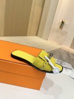爱马仕Hermes，真皮大底 出厂价P 顶级版本！原版开发 鞋面：羊猄牛皮 内里垫脚 羊皮 大底：意大利真皮大底 码数：34-43注 34 41 42 43 码