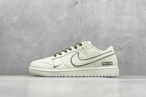 現貨 终端放店XC版 Nk SB Dunk Low Supreme联名-米白绿勾 周年高端定制 低帮休闲板鞋#定制鞋盒 大厂纯原品质出货 超高清洁度 皮料切割干