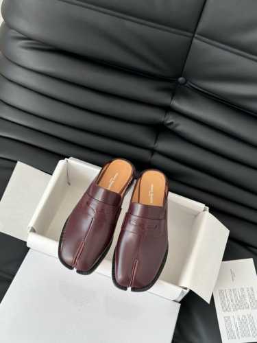 高定品质！Maison Margiela Mm6分趾鞋 Tabi 意产植鞣羊皮！ 夏天的第一双 Margiela 乐福半拖 Tabi 懶人高級出街的単品 可正式