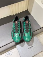 prad* 情侣款新款休闲运动鞋，高端品质 Tw定制双层透气网布拼接头层牛皮材质， 鞋垫是小牛皮 冲孔设计 透气舒适 原厂真空pu吸塑大底 轻质柔软 脚感超级好
