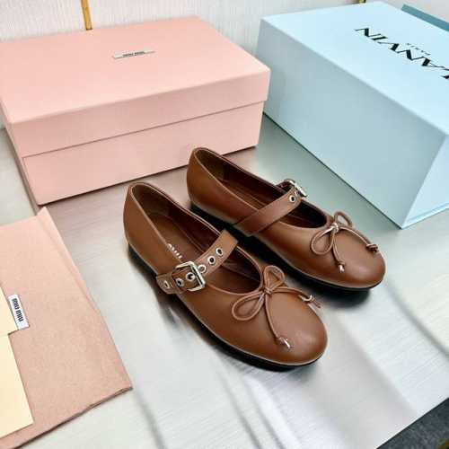 顶级版本miumiu缪缪新款 褶皱小羊皮单鞋芭蕾舞鞋金属字母扣平底单鞋小羊皮全包正码:35-39订做40.