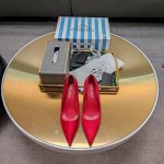 T台秀场穆勒鞋 真丝凉鞋系列 顶级包装配套最高版本 PRADA 普拉达新品， 顶级版本 实力来袭！prada24“T台秀款”,主推热卖款式，真丝材质穆勒系列春夏