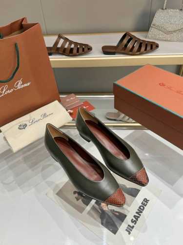 Loro Piana*顶级正品级高版春季款购买原版1:1复制 于1924年4月24日一手创立现有的loro Piana公司。家族经营至今已是第六代，为讲求品味及