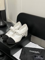 橙子出厂价 Chanel 香奈儿2024新款 双带粗跟玛丽珍单鞋 优雅永不过时，减龄又有点俏皮的方头，相信每个女孩都会为之心动！ 跟高：6Cm 码数：35-40
