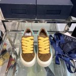顶级版本 Dior 23秋冬新款运动鞋全网最火爆单品上脚真的绝绝的，真心大爱，王炸开挂系列独家原版一比一开发，所有细节材料绝对到位。 码数:35-44