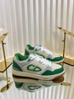 Dior迪奥B57系列 情侣款 休闲运动鞋 CD 滑板鞋原版购入开发 做货 这款 B57 中帮运动鞋是二零二四春季男装系列新品，重新诠释篮球鞋设计，成为 Dio