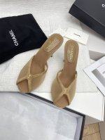 360顶级版本Chanel小香2025新品高跟拖鞋 市场最高版～～～同原版1：1复制！非市场普通版本。 面料：网纱钻面 跟高：8.5Cm 大底：意大利真皮大底