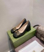 批发直销 女鞋工厂 Guc*i古奇 早春马衔扣新款 单鞋、凉鞋 GG复古鞋网红爆款单鞋，超级百搭时尚单品。原版1:1定制。值得一提的是包装，今年G家的包装真的高