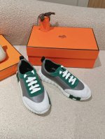 工厂价 爱马仕 Hermes 2024春夏经典情侣款 Bouncing 休闲系带百搭运动鞋 H家厚底时尚风格拼色跑鞋 材质：鞋面进口小牛皮拼接进口羊猄皮+水染羊