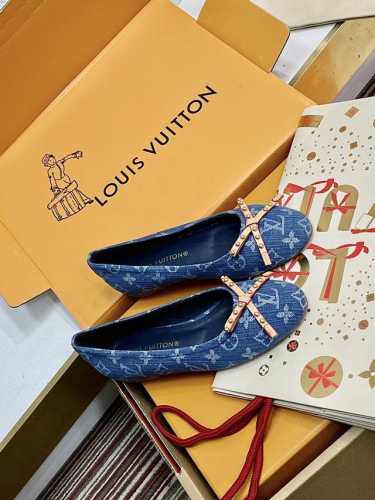 已认证 Lv 路易威登 24 春夏新品 顶级版本 专柜主打最新款牛仔布单鞋 硬货上新 代购级别！高级感十足！国内外博主刷爆的一款，复古又时髦 上脚美炸了！官网主