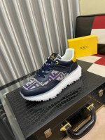 出厂价： Fendi 芬迪 男士最新款休闲鞋！专柜同步上市！原版复刻 全进口头层小牛皮制面，内里采用头层水染牛皮，原版原厂特供橡胶大底 引领时尚新概念 配码：3