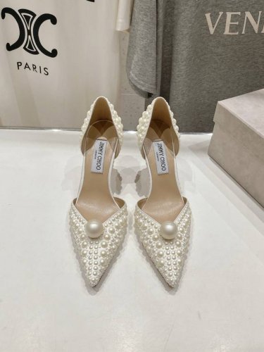高版本出厂 Jimmy Choo*｜Jc 吉米周2024Ss夏季新款简约小猫跟尖头高跟鞋 原版套楦，完美的线条，简约大气上脚显气质 舒适百搭，还能拉长双腿显高显