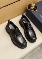 商品商标：Dior 迪奥 商务皮鞋 正码码数: 38-44 45.46订做 商品材料：精选 意大利进口头层开边珠牛皮鞋面，进口水染牛皮内里。强烈立体视觉效果，增