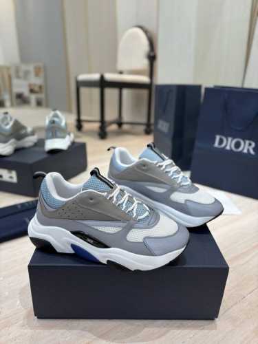 出厂价： 顶级版本 Dior 迪奥 经典款 B22系列 网面 休闲 运动鞋 老爹鞋原版购入开发 做货 国外超火的D家 运动 老爹鞋 市场最高品质 原版爆拆 完美