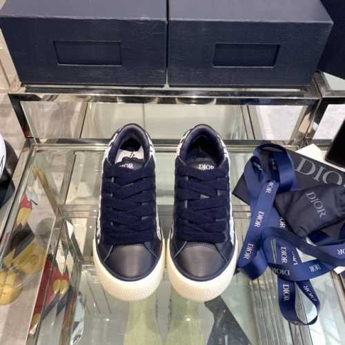 顶级版本 Dior 23秋冬新款运动鞋全网最火爆单品上脚真的绝绝的，真心大爱，王炸开挂系列独家原版一比一开发，所有细节材料绝对到位。 码数:35-44