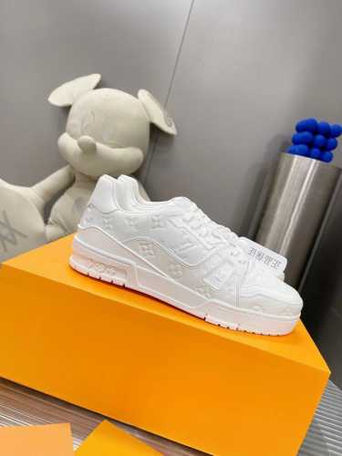 高版本 顶级版新款 代购品质LV～路易威登Lv TRAINER最好看的运动鞋，驴牌力推新品，官网限定款复古篮球运动鞋！高帮低帮均花血本购入原版1:1精准复刻、细