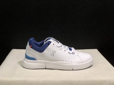顶级版本On昂跑 The Roger spin 2 织物 舒适百搭 减震透气轻便 低帮 生活休闲鞋。白蓝瑞士高性能运动品牌on打造的此系列作品，鞋面由再生聚酯纤
