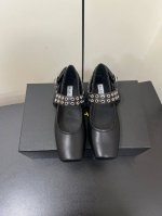 Alaia 新品 阿莱亚方头平底芭蕾舞鞋单鞋 凉鞋 原版购入法国一线奢侈品牌Alaia品牌源自其创始人，Azzedine Alaia是上世纪80 年代“超紧身性