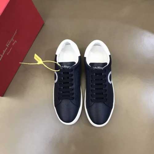 F菲拉新品男士低帮绑带休闲鞋，以柔软牛皮材质制成,鞋侧经典品牌标识;内里羊皮，整双鞋款呈现都市运动风尚，上脚超级柔软舒适！Size：39-45