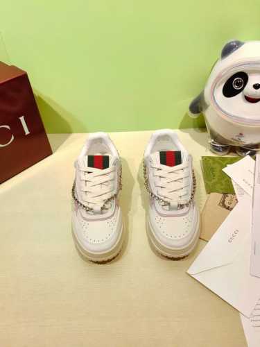 Gucci Ancora 大秀款 Re Web系列 2024情侣款复古运动鞋 小白鞋 厚底鞋 饼干鞋 明星 网红 小红书等必定种草打call 头层牛皮面料 水钻
