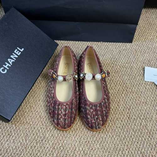 Size 35-40 41定做不退换 Chan*L 2024 A高级手工坊鞋履系列 软软的混种绵羊皮 太有质感啦 超舒适平底鞋 玛丽珍鞋个性金属扣装饰 是蜈蚣精