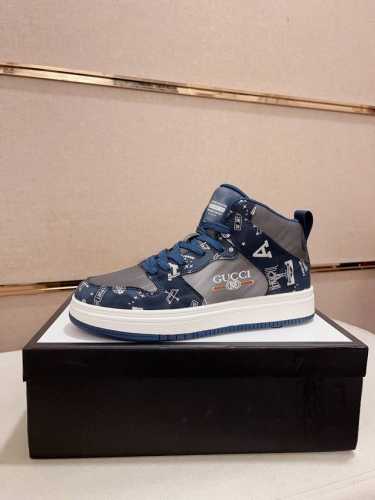 工厂价: Gucci 古奇 最新休闲男鞋，欢迎1:1对比，爆单款香港专柜休闲鞋，专柜品质，支持验货，优质做工，鞋面采用意大利进口胎牛皮 透气网里鞋垫原版时尚运动