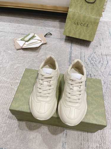Gucc*经典“老爹鞋”情侣款新升级 顶级版本，代购级别 近几年一直火爆；新色更新不断；明星 网红 主播等必定种草打call 经典时尚风格，皮面做旧、最新5D绘