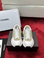 Chanel香奈儿老爹鞋，男女情侣款 2025专柜顶级休闲款运动鞋这款经典设计；鞋面多种工艺电绣的风格；大底却时尚运动；不平凡的拥入了多种配色元素 多元化混搭非