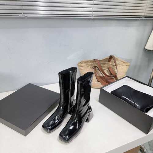 高品质出厂 ！小众潮牌jilsander吉尔桑达24Ss 秋冬新品粗跟方头短靴！极简主义炒鸡柔软舒适粗跟时髦精绝对不能错过的必入款！没有任何繁杂装饰，质感极好的
