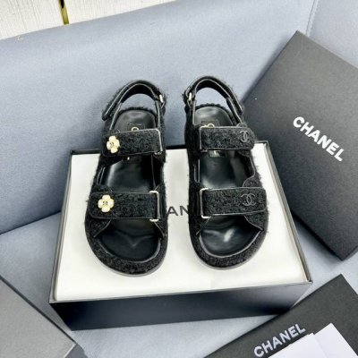 冲量价 顶级版本真皮大底 Chanel 香奈儿 小香 新款双c夏日魔术贴厚底凉鞋沙滩鞋 年年穿不腻_年年永不会过时～优雅不失舒适~上脚非常显瘦又显白~通勤逛街都