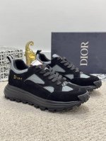 出厂价310【实价】原单品质-（迪奥）运动鞋 官网最新款休闲时尚男鞋爆款版型简洁大气 潮男专属.独有的官网新最品牌元素版原装饰，进口牛皮搭经典面料，配饰尚时又大