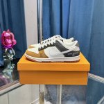 新配色 高端顶级优势货源 Nike Sb Dunk Low复古休闲板鞋 Size: 36-46 带半码