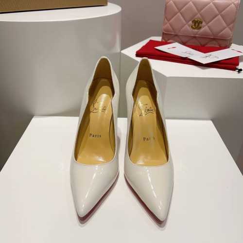 顶级版原版盒 Christian Louboutin s原版做货重工CL经典漆皮波浪纹高跟鞋系列～ 鞋面：招牌的侧面波浪纹设计，整体外观设计都带着一点点黑暗的感
