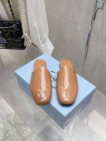 PRADA 2025新品专柜新款玛丽珍系列上新 鞋面：原版定制牛漆皮私模五金扣激光穿孔工艺 内里：特定混种羊皮内里大底：原版开模真皮大底 鞋码: 35-39 4