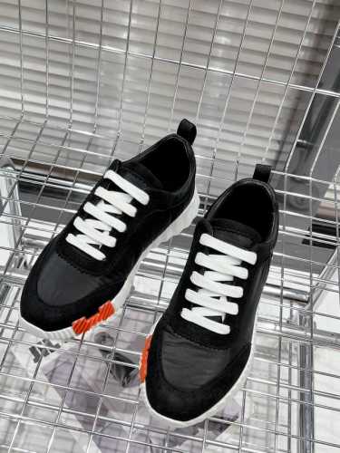 顶级版本 Hermes 22 Fe New Arrival~新款 Bouncing 情侣运动鞋 爱马仕最舒服的鞋，没有之1，上脚特轻又巨好看，逛街暴走都不会累
