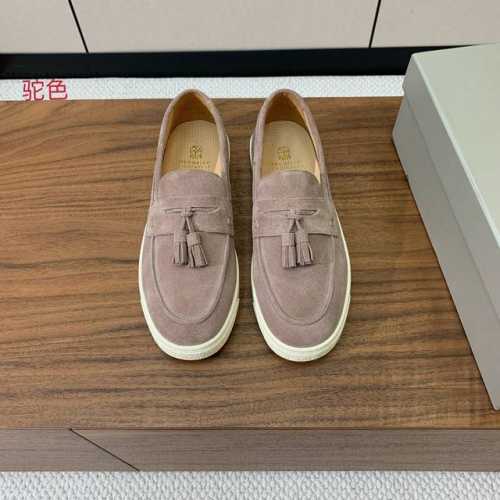 Brunell* Cucinell* 男款流苏乐福鞋。简约时尚。鞋面牛京，牛皮内里，高密度弹力乳胶 可拆卸独立高弹力乳胶鞋垫 原版大底。 码数：39-46 39