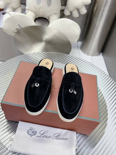 Philipp Plein 菲利普 普莱茵-乐福鞋意大利■小牛绒超软乳胶底 舒适体验 除了好看又舒服，这款鞋还超级好搭配，男士搭正装西服，或者搭九分裤露脚踝都非
