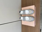 Miu Miu 25ss 春夏新款走秀 玛丽珍 德训 休闲鞋 秀场工艺来自Miu Miu系列的细节特写 新季的潮流要素与此刻挚爱的概念，多元对撞，传达现代风格~