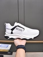 新款上市，品牌boss，采用进口材料精制而成内透气里，造，欢迎订购，38-44 45定做