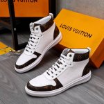 商品商标：Louis Vuitton 路易威登 休闲鞋 正码码数: 38-44 商品材料：精选 头层牛皮鞋面，进口羊皮内里。原版大底