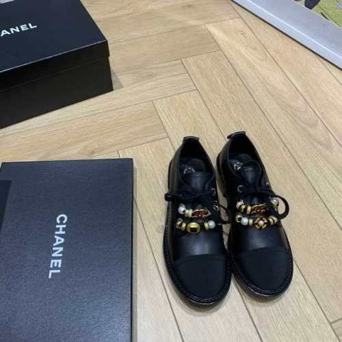 Chane“ 224 小香家最新乐福鞋！代购级别！两种底型！ 完全原版一比一复刻打造 版型超级正 最新时尚的设计 火遍全网的单鞋，上脚又酷又时髦 靴筒处独特设计