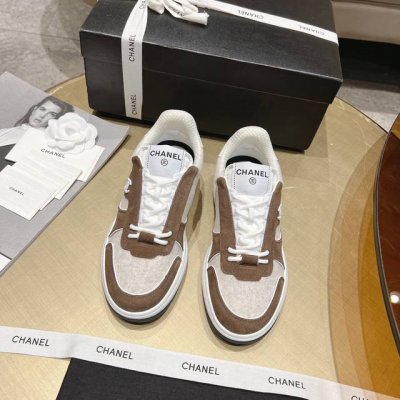 Chane*24A 最新爆款 板鞋 爆款单品 经典配色 熊猫配色运动鞋 Coco女孩必要入 原版定制牛绒+毛呢布面 原版进口透气网里 原版开模橡胶+Tpu组合大